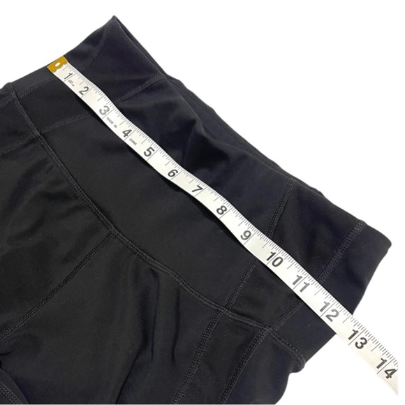 Athleta Black Leggings Size XS Mesh Perforated Detail Zipper Pocket Stretch Pant - Picture 8 of 9